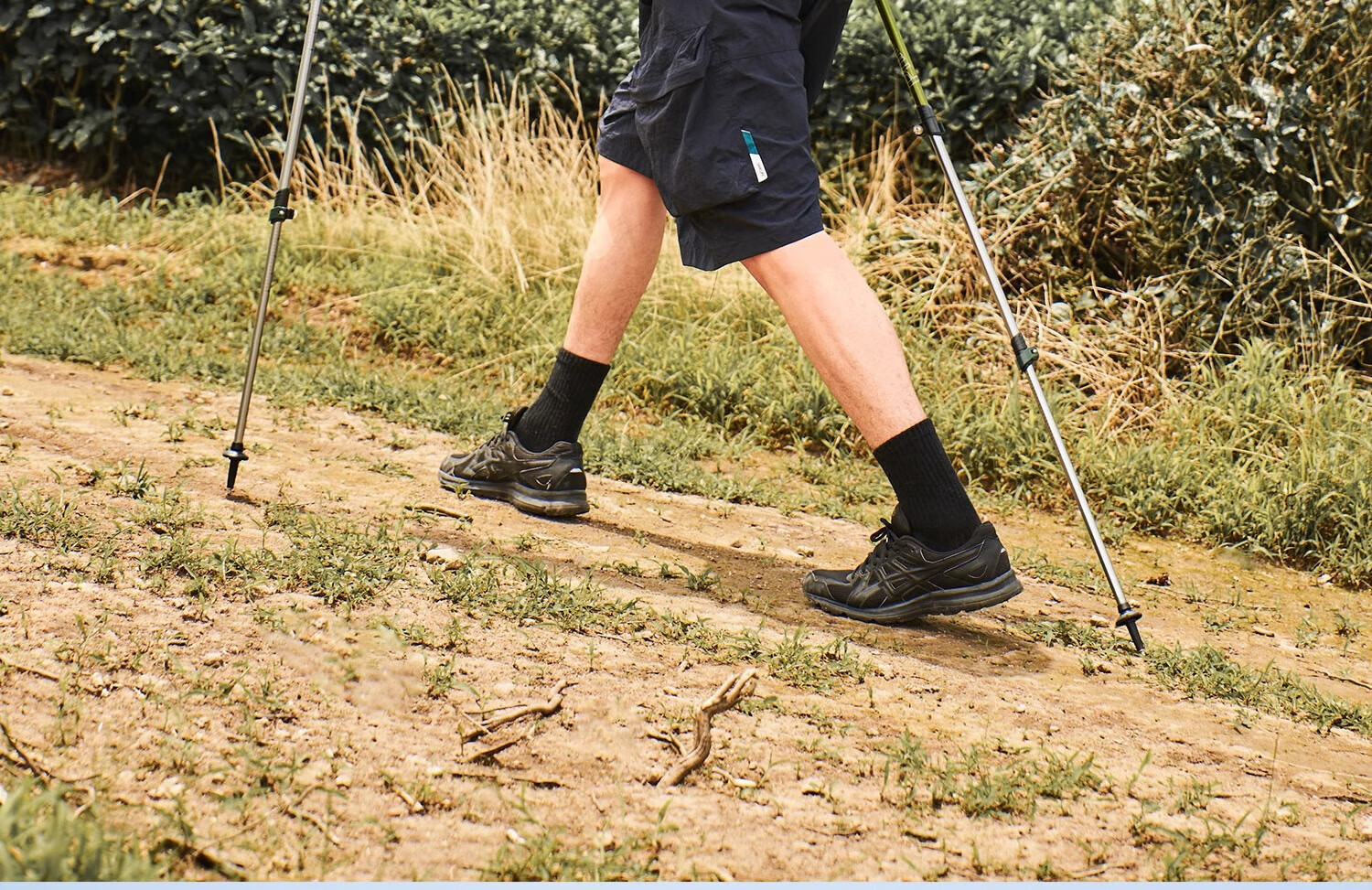 Primitive Outdoor Lightweight Folding Trekking Pole Adjustable Hiking Stick for Kids Professional Telescopic Women's Walking Staff 15