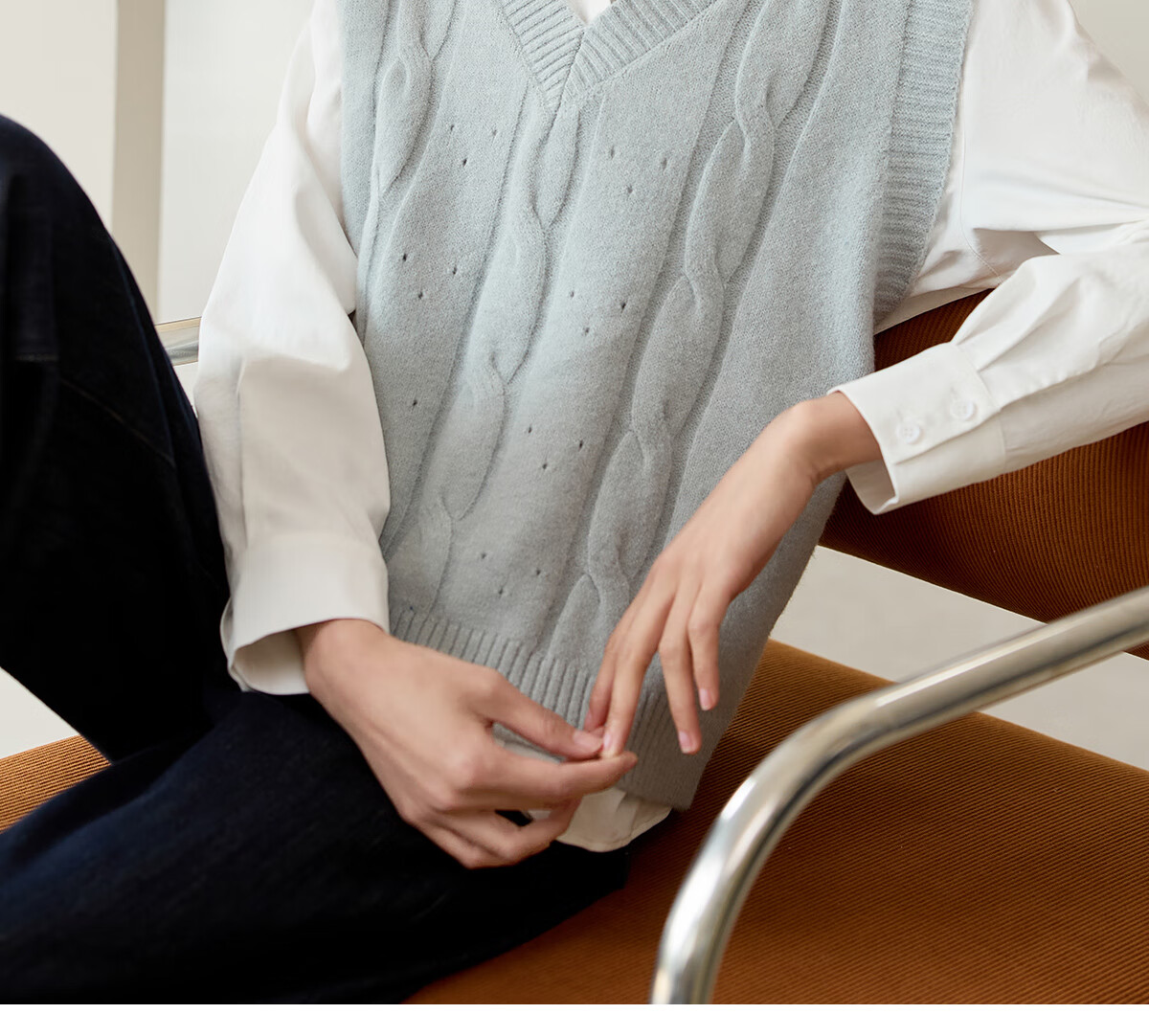 Chushen Spring And Autumn Knitted Vest for Women, Fashionable V-Neck Layered Knit Sweater Vest S51Z007 Light Gray Blue M 1