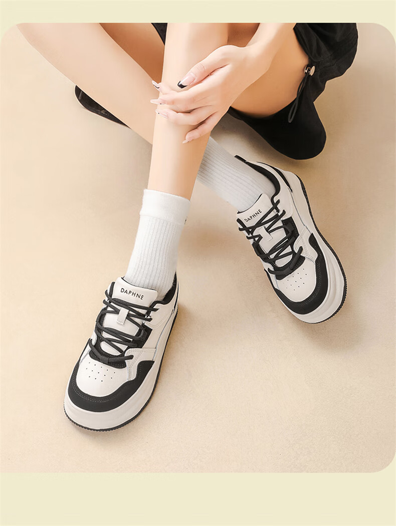 Daphne Thick-Soled White Sneakers for Women, Spring 2025 New Style Platform Shoes, Height-Increasing Fashionable Versatile Casual Sports Shoes 10