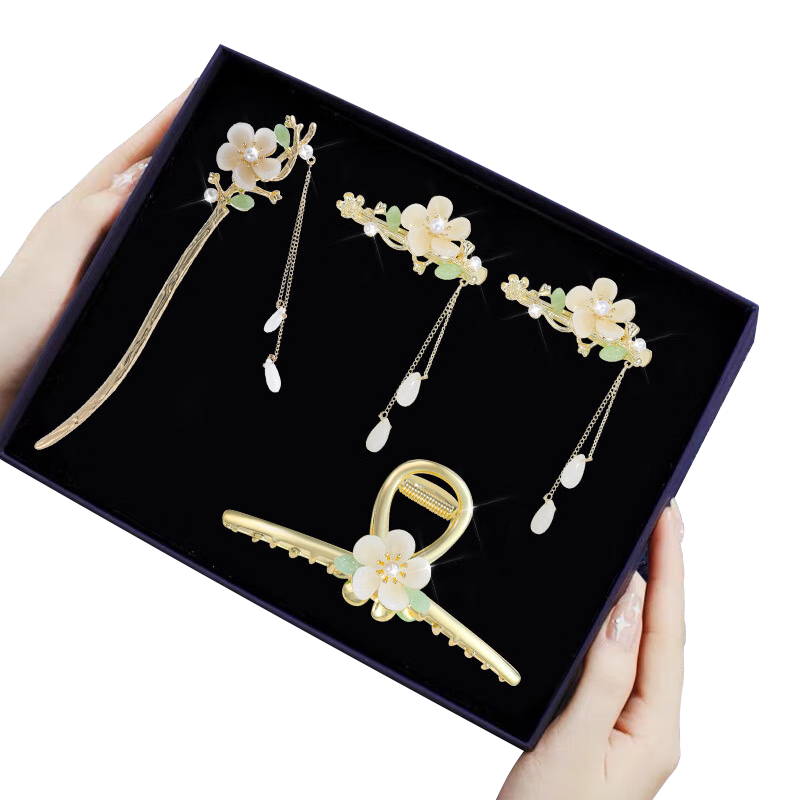 CHIMERA 4-Piece Ancient-Style Hair Accessories Set Including Tassel Hairpin, Claw Hair Clip, Shark Clip, And Hair Ornament Gift Box for Women, Mid-Autumn Festival Gift