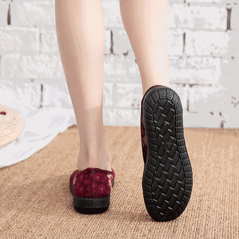 Weizhi Old Beijing Cloth Shoes, Women's Flats, Elderly Shoes, Soft-Soled Mom Shoes, Embroidered Chinese Style Slip-Ons, WZ1031, Size 38