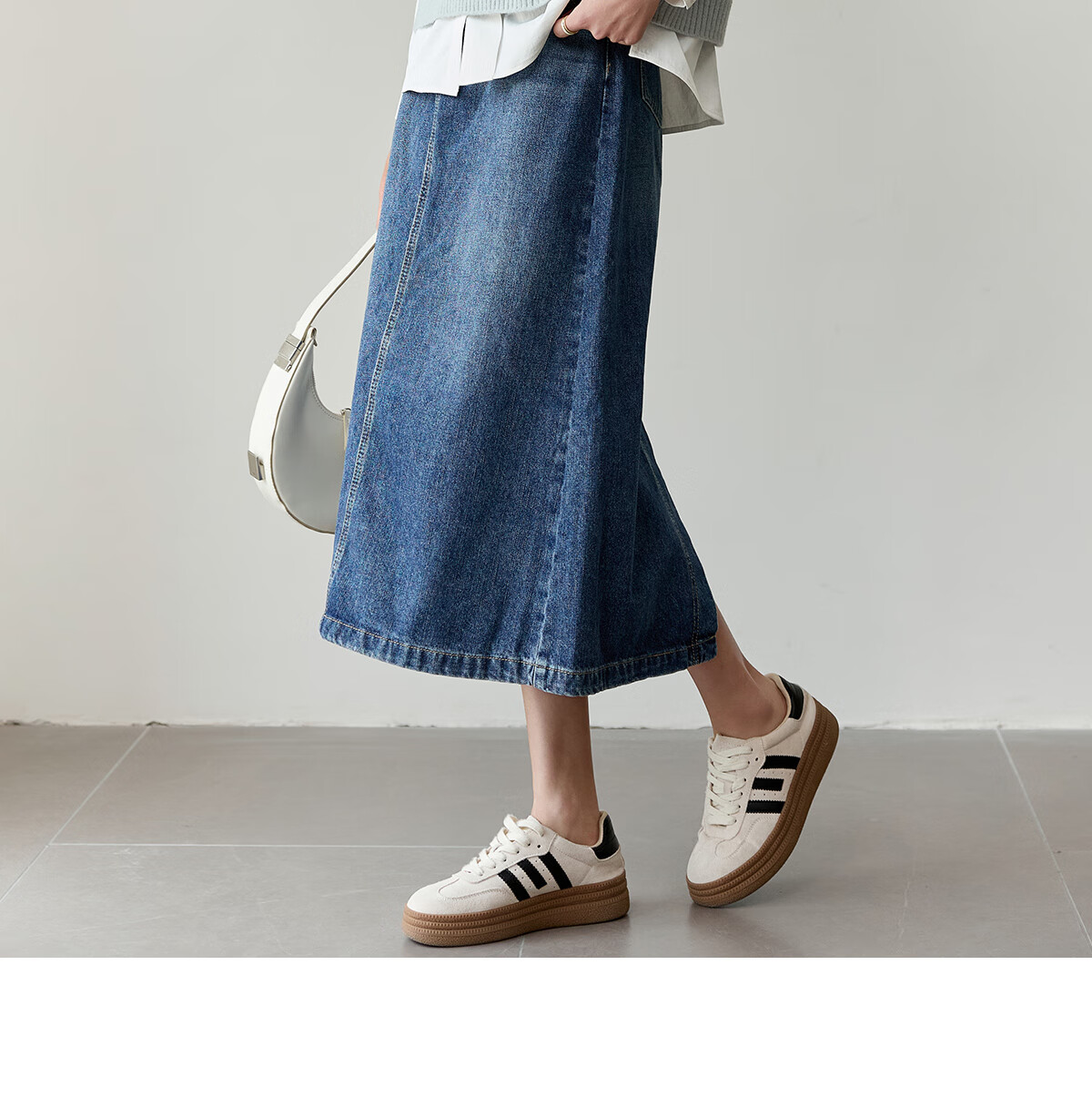Chushen Spring And Autumn Knitted Vest for Women, Fashionable V-Neck Layered Knit Sweater Vest S51Z007 Light Gray Blue M 22