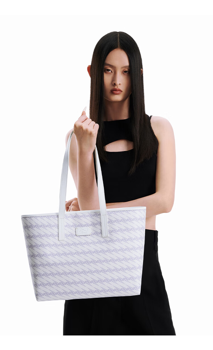 OMTO Truffle Black Tote Bag, Large Capacity Women's Handbag, Office Commute Handheld Shoulder Bag, Laptop Bag, Birthday Gift for Wome 8