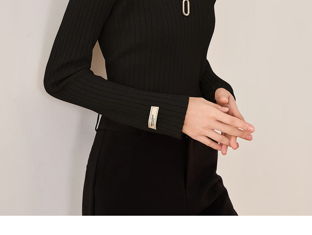 Chushen Women's V-Neck Knitted Sweater, Slimming Versatile Embellished Coat Top S61Z142 21