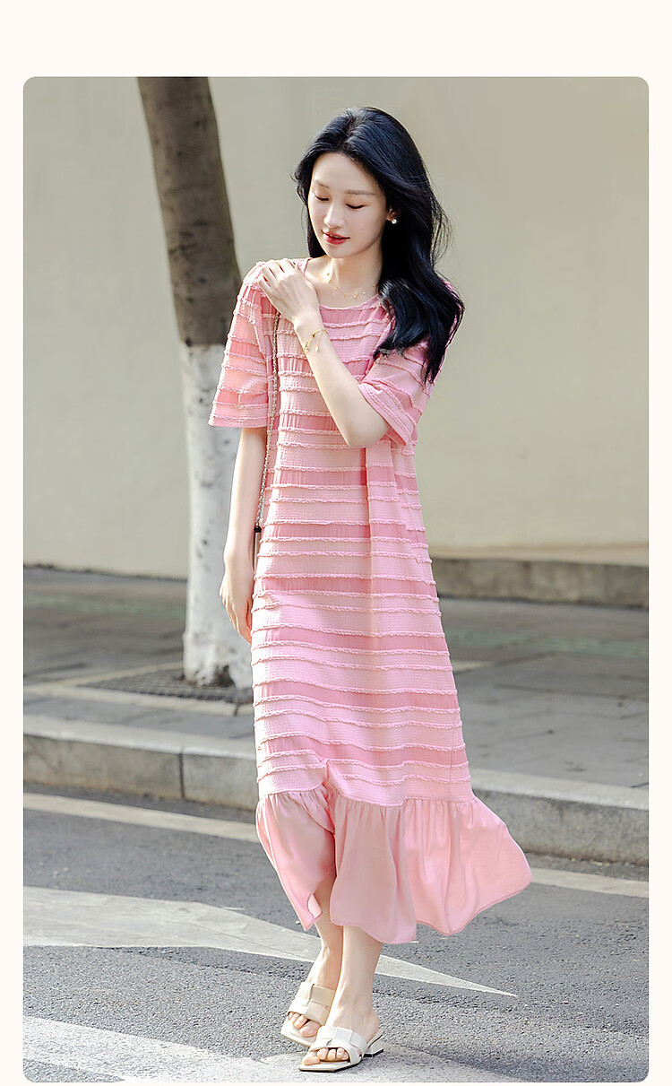 Dme [Half-Ripe Lovers] Spring And Summer Round Neck Textured Lazy Striped Sweet Age-Reducing Knitted Dress, Mid-Length for Wome 2