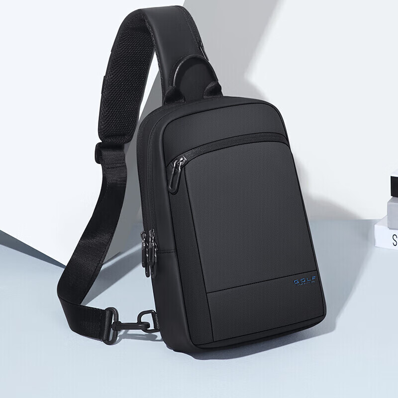 GOLF Chest Bag, Men's Shoulder Crossbody Bag, Phone And IPad Bag, Business Casual USB Interface Travel Sports Mini Backpack