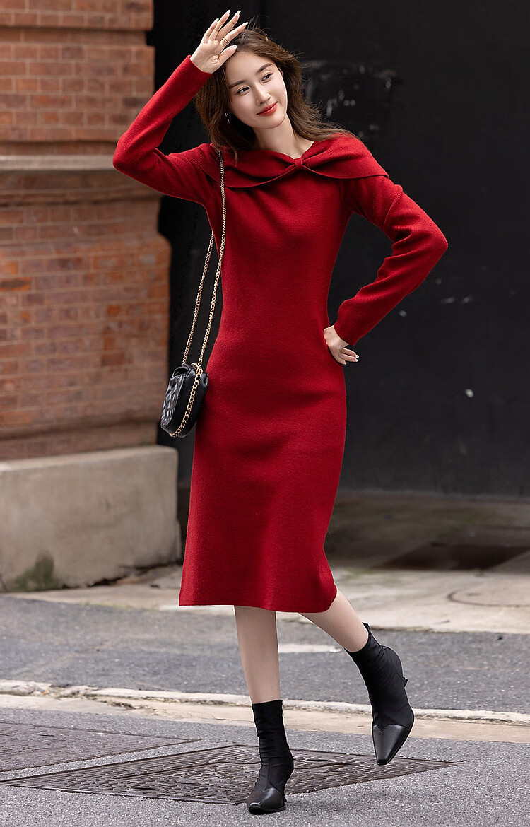 DME French Style Intellectual Lady Butterfly One-Shoulder Knitted Midi Dress for Autumn and Winter 5