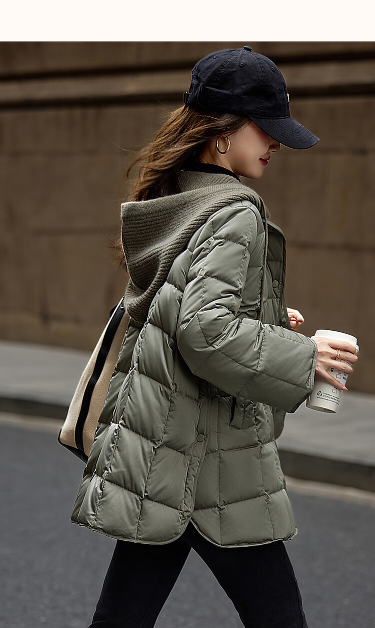 Dme [50D Cotton-Like Faux Memory] Winter Light Luxury Matte Velvet-Feel 90% Duck Down Gradient Plaid down Jacket for Wome 9