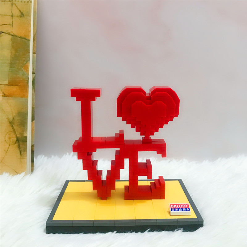 爱心形拼装积木立体玩具七夕情人节送男女朋友礼物高度微颗粒拼装积木