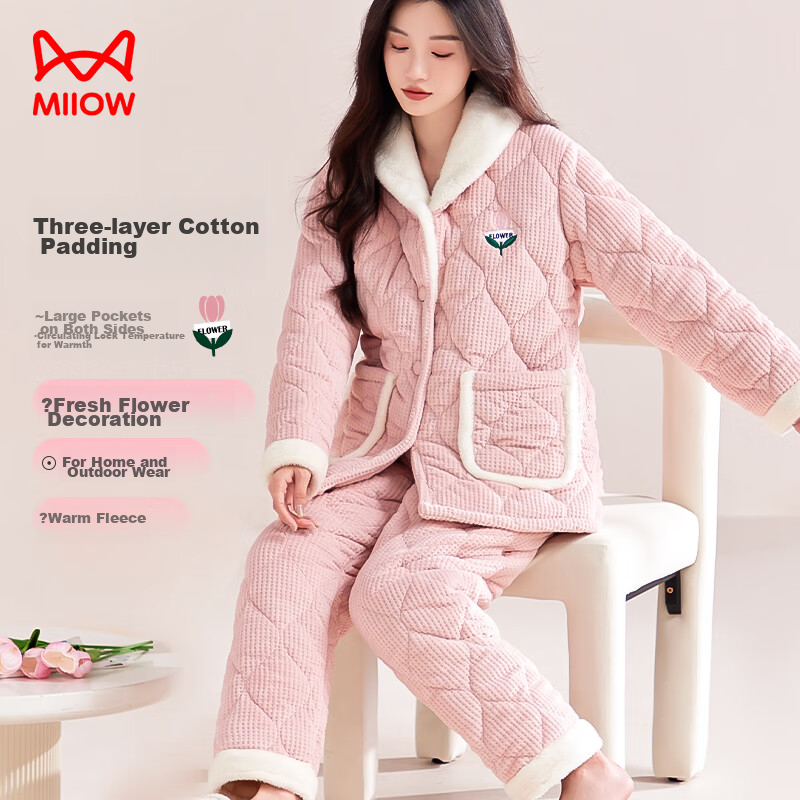 MiiOW Coral Fleece Three-Layer Padded Women's Pajamas, Ultra-Thick Fleece-Lined Warm Loungewear, Suitable for Outdoor Wear, Cherry Blossom Pink