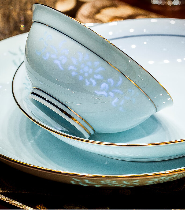 Guanpo New Gold-Rimmed Jingdezhen Underglaze Celadon Porcelain Delicate Bowl And Plate Set, Bone China Tableware Set for Home Use, Gift-Giving 6