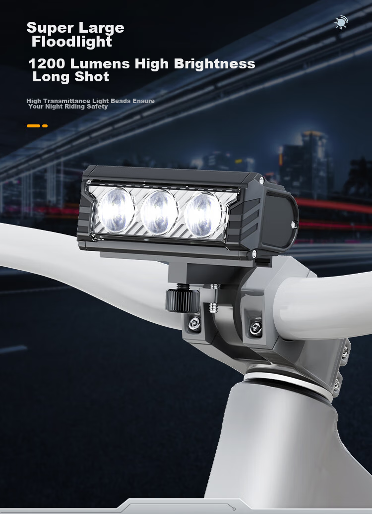 Move iron bicycle light mountain bike headlight 1200 lumens three LED beads illumination light 4