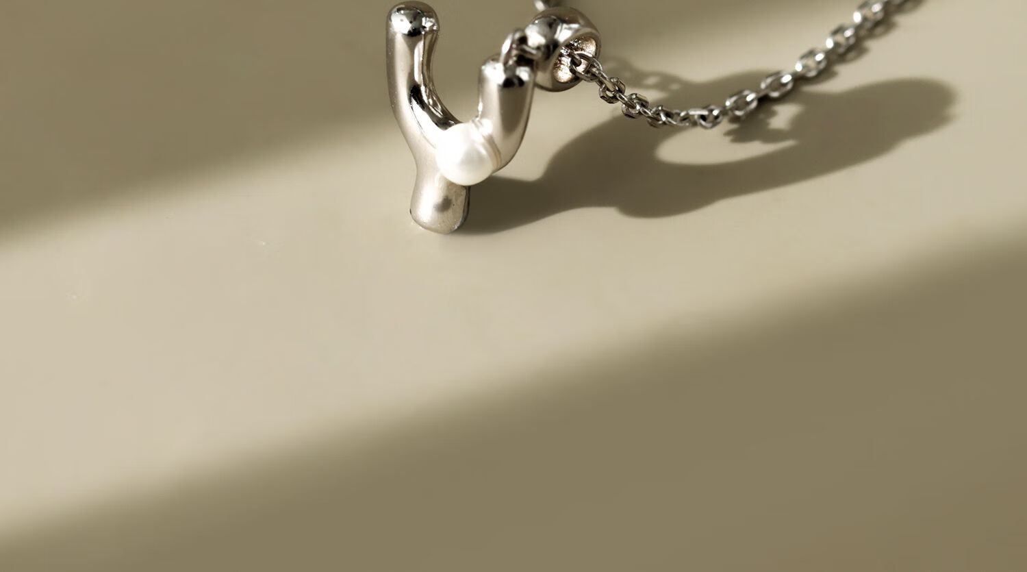 Arsis Simple Letter Pendant Necklace for Women, S925 Silver Collarbone Chain, Birthday Gift for Girlfriend, Letter M 9