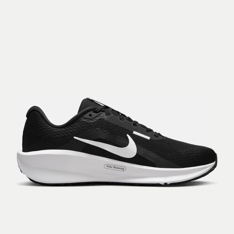 NIKE DOWNS-01204121