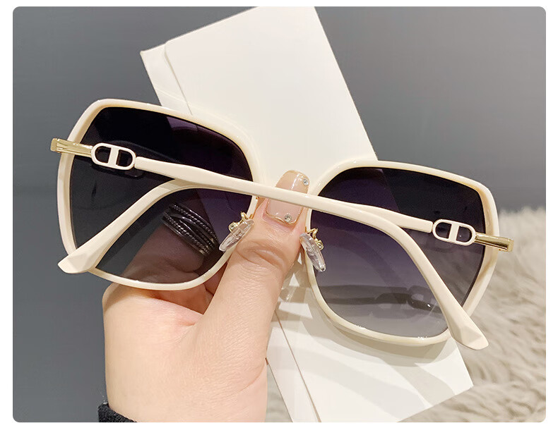 Angelamiao Women's Fashion Street Photography Trendy Starry Glitter Polarized Sunglasses, Sun Protection Outdoor Travel Glasses, Gold Frame 14
