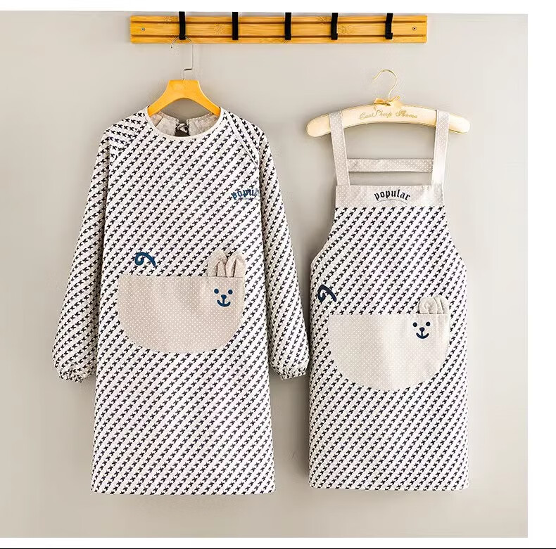 PINYU Long-Sleeve Apron, Kitchen Durable Oil-Proof Coverall, Washable Hand-Hanging Shoulder Apron, for Men And Women, Winter Household Chores, Cute Cat Design, Blue Color 1