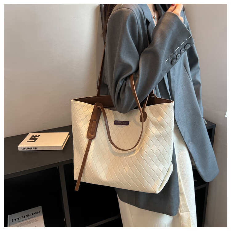YUYULA Leather Handbag, Women's Tote Bag, Large Capacity, Handheld And Shoulder Strap, Brand Name, Birthday Gift for Wife, Valentine's Day Present for Girlfriend 7
