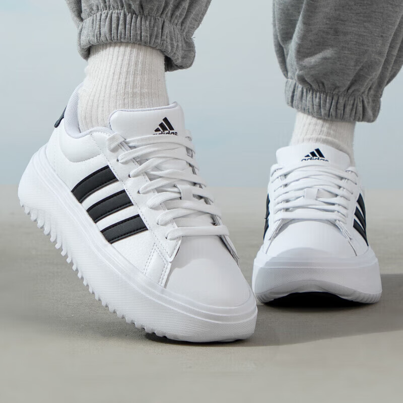 Adidas Women's Sneakers, Durable Shock-Absorbing Lightweight Breathable Casual Shoes IE1092 UK5.5 Size 38.5