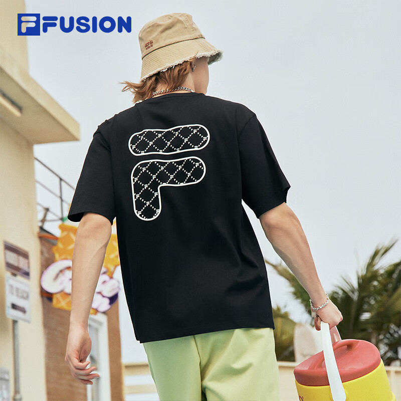 FILA FUSION Trendy Short-Sleeve T-Shirt for Couples, Summer Fashion Loose Knit Top