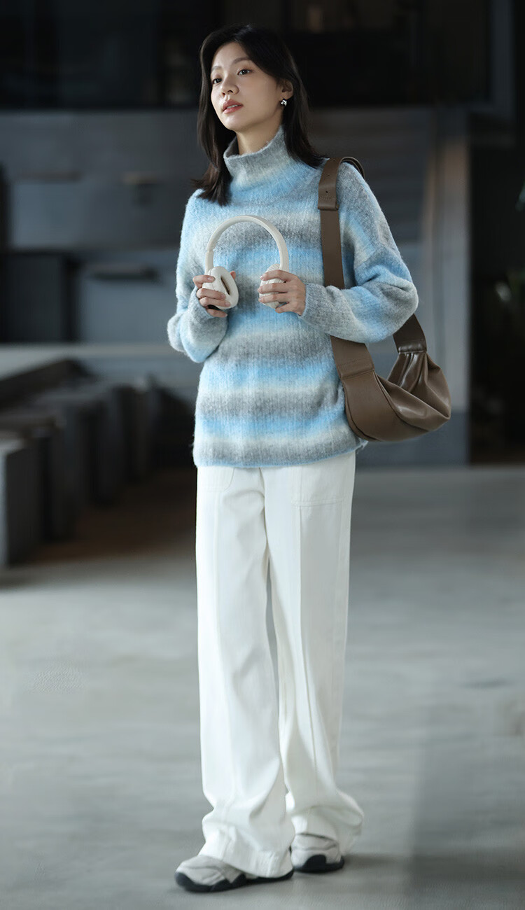 Dme [Sea Salt Layered Knit Sweater] Winter Style Artistic Healing Gray-Blue Gradient Soft Sweater for Women, Blue-Gray, S 4