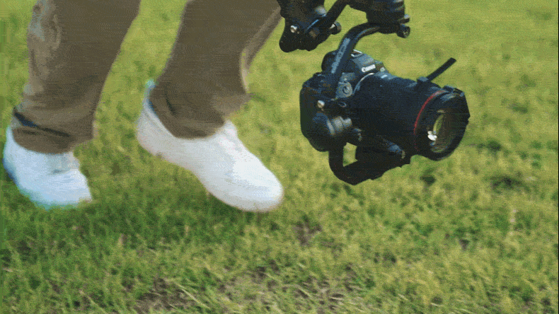 FeiyuTech Scorp Scorpion Professional 3-Axis Stabilizer for Mirrorless and DSLR Cameras Handheld Gimbal Vlog Camera Stabilizer with Integrated Grip for Live Streaming 3