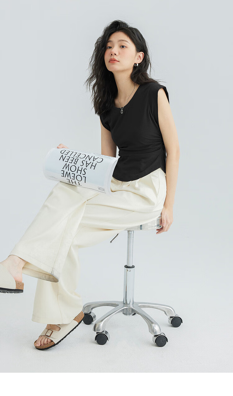 DME Sleeveless T-Shirt with U-Neck Design, Waist-Cinching, Comfortable, Slightly Hot, Slim-Fit Tee, Milk Coffee Color, Size S 13