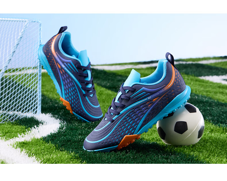 361° Children's Soccer Shoes, 2025 All-Season Youth Shock-Absorbing Rebound Sports Cleats, Wear-Resistant Training Shoes, Silver, Size 37 10