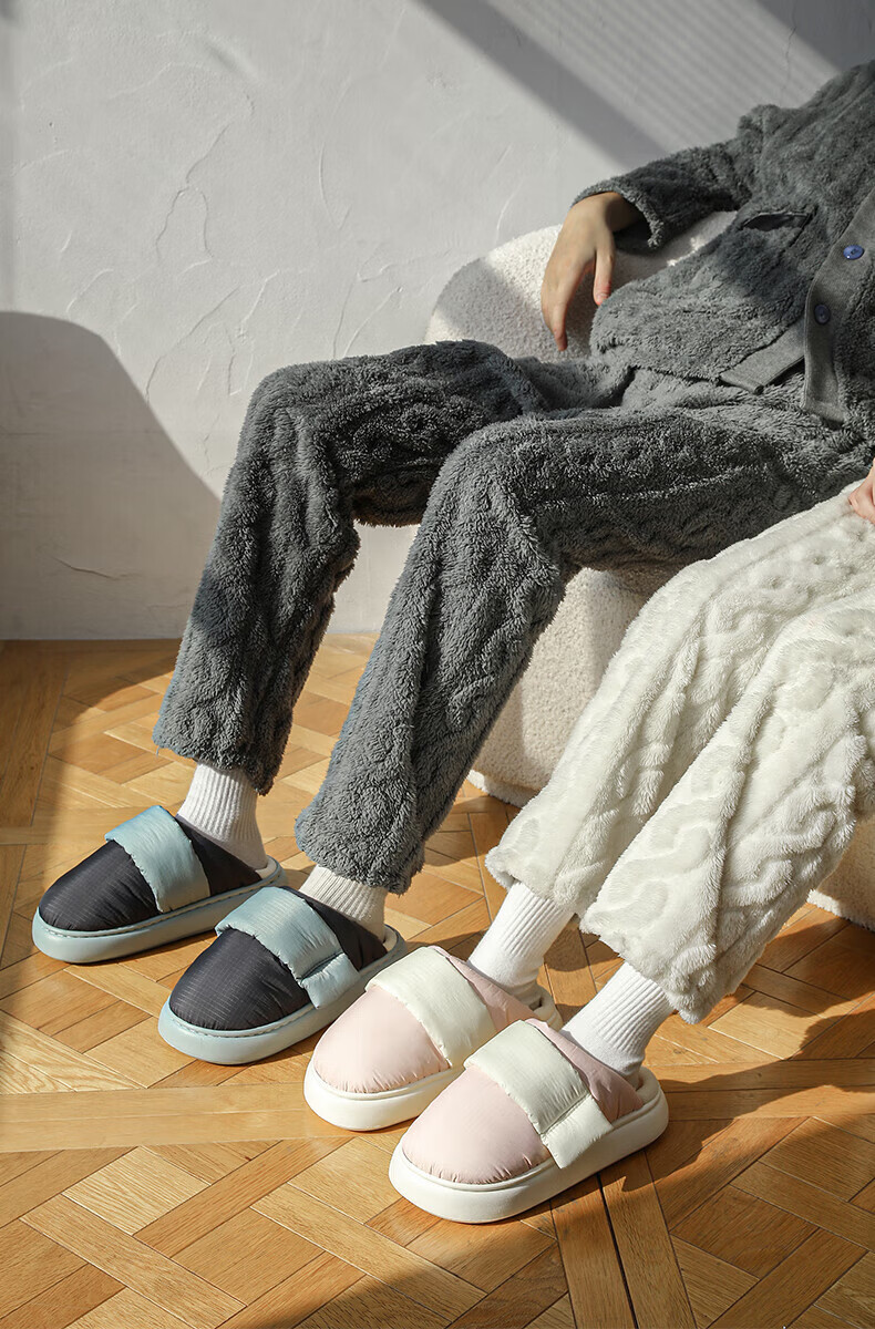 LangSha Winter Cotton Slippers for Women, Cute And Warm Home Slippers, Outdoor Waterproof Non-Slip Thick-Soled Maternity Shoes, Furry Cotton Shoes for Me 2