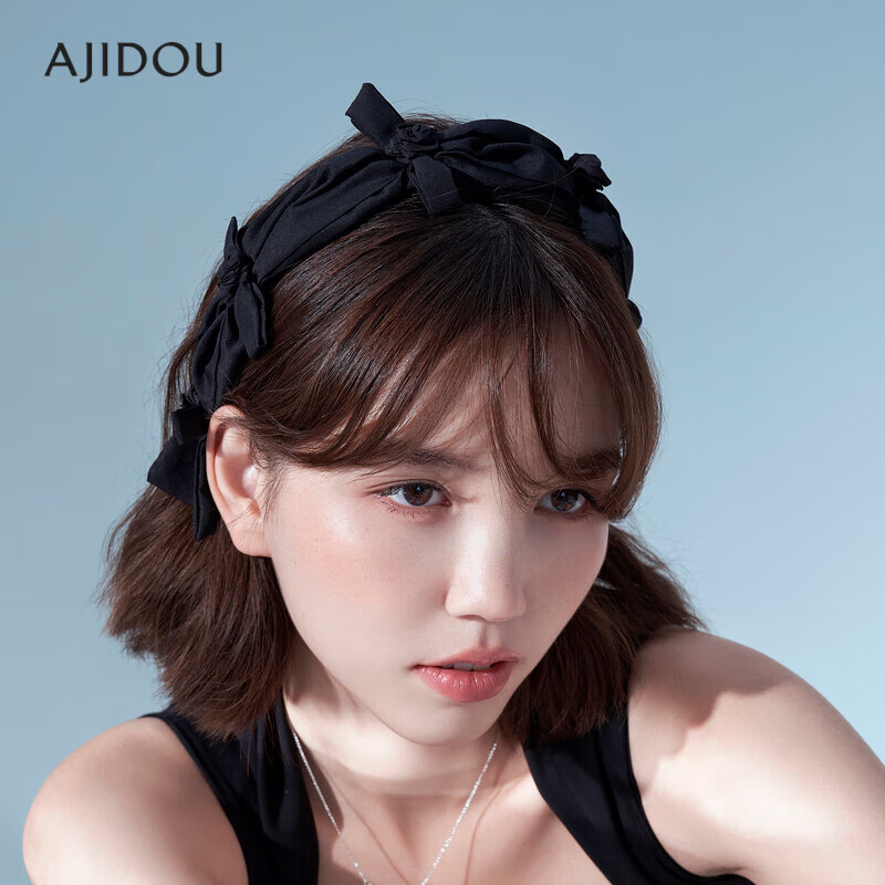 AJIDOU Women's Headband, Playful And Cute Rose Flower Design, Fashionable Versatile Hairband, Niche Design Headdress Gift for Mid-Autumn Festival