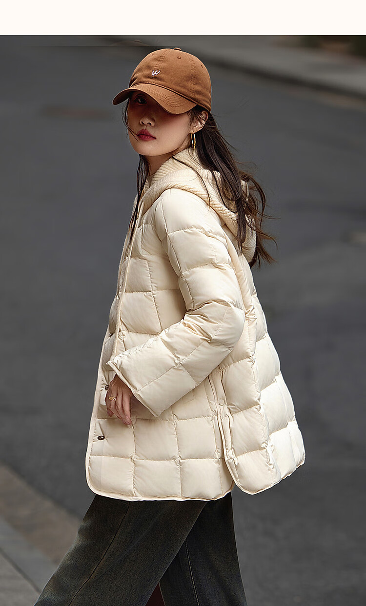 Dme [50D Cotton-Like Faux Memory] Winter Light Luxury Matte Velvet-Feel 90% Duck Down Gradient Plaid down Jacket for Wome 12