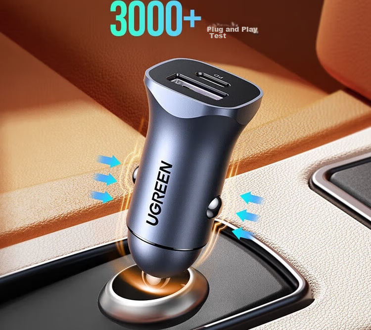 UGREEN Car Charger, Cigarette Lighter Adapter, Dual Car Charger with 50W PD Fast Charging Ports, Compatible with Apple 17, Huawei, Xiaomi 18