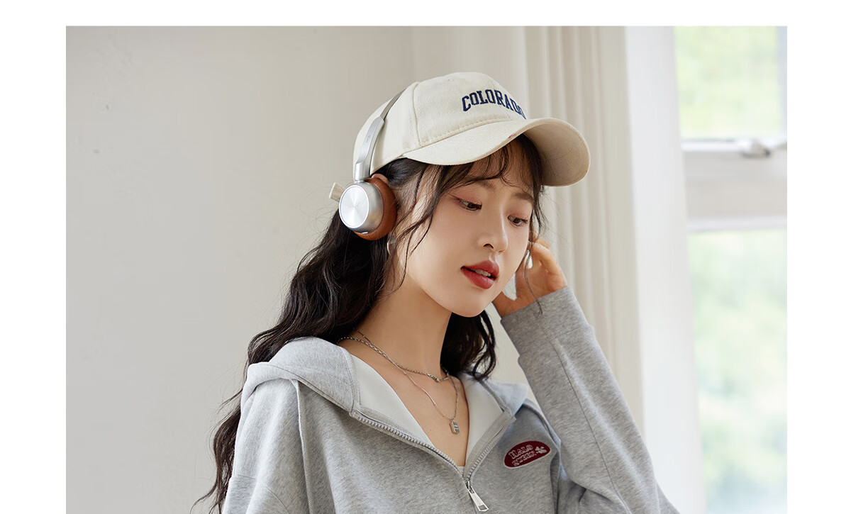 Halo Queen Hoodie Jacket for Women, Spring And Autumn, with Hood And Zipper Pockets, Loose-Fitting Fashion Casual Outerwear, New Product H143W1010 3