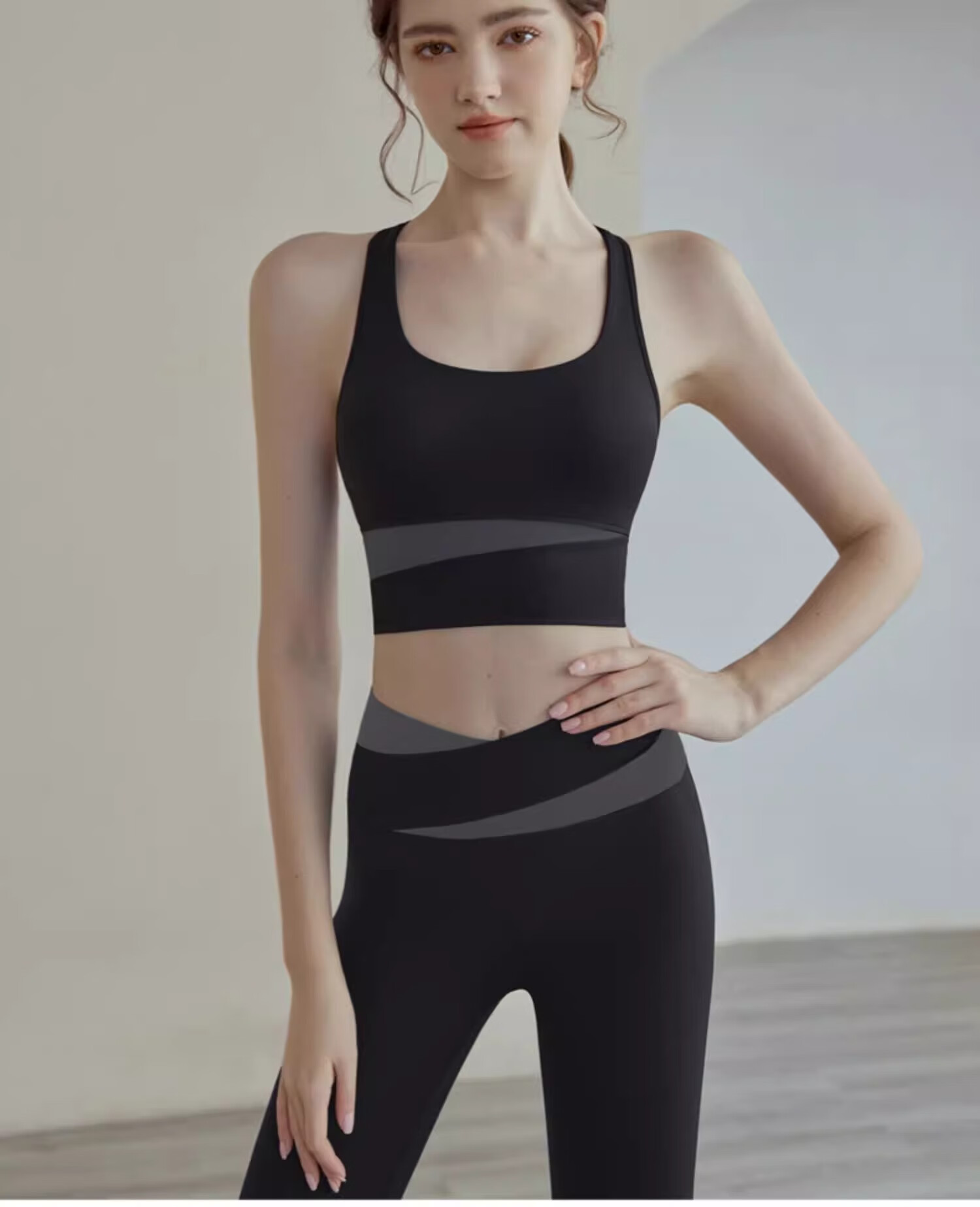 Youyou Women's Sports Bra, Anti-Shock And Anti-Sagging, Yoga Fitness Vest with Straps, Two-Piece Set J12010GY, Light Coffee, Size S 22