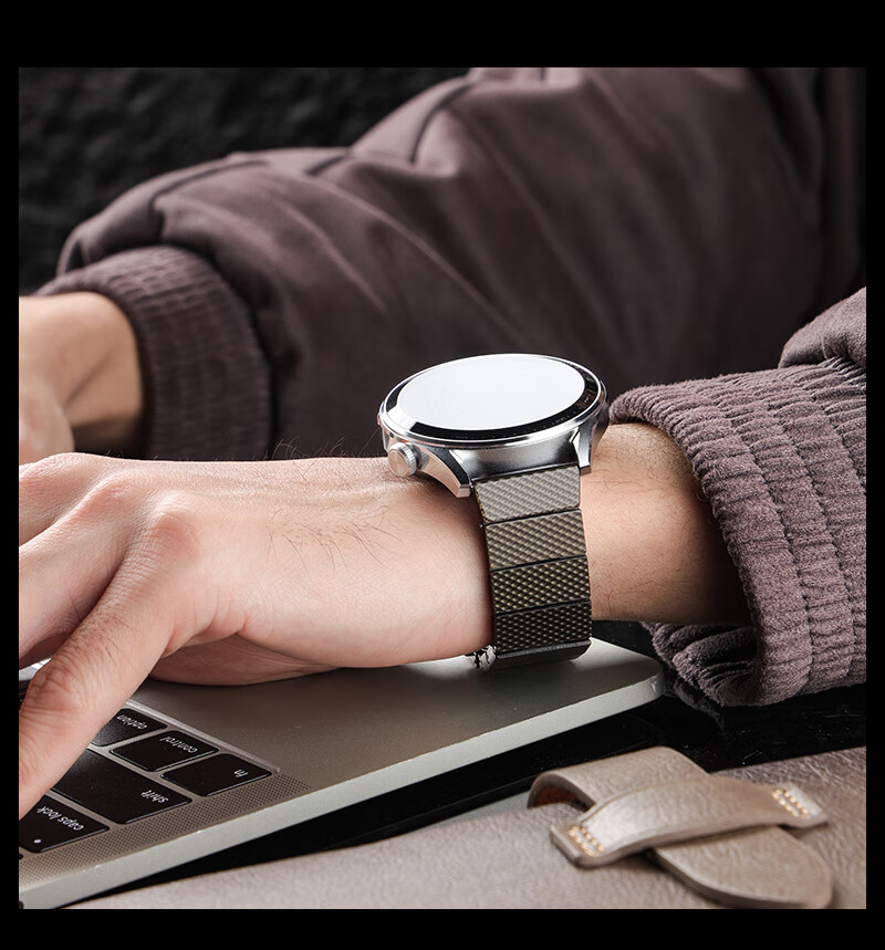 MSSM Carbon Fiber Watch Strap for Huawei Watch 5/4/GT6/GT6pro/5/4pro/3/Honor Watch, Ultra-Light Business Wristband - 22MM [Coffee Color] 4