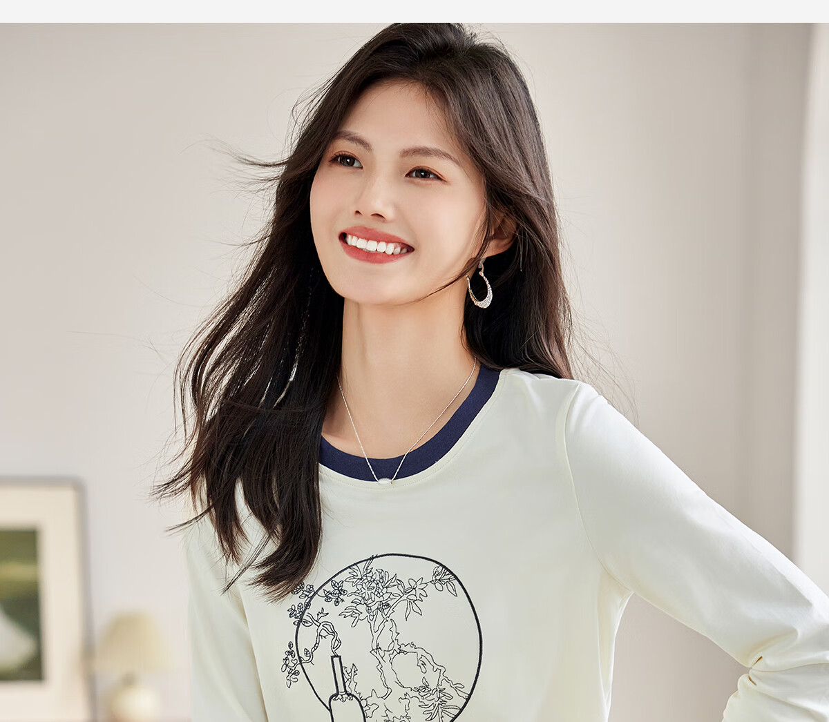 Taxiang Women's Short-Sleeve T-Shirt with Contrasting Color Letter Print, Simple Versatile Base Layer Top T143T1386 10