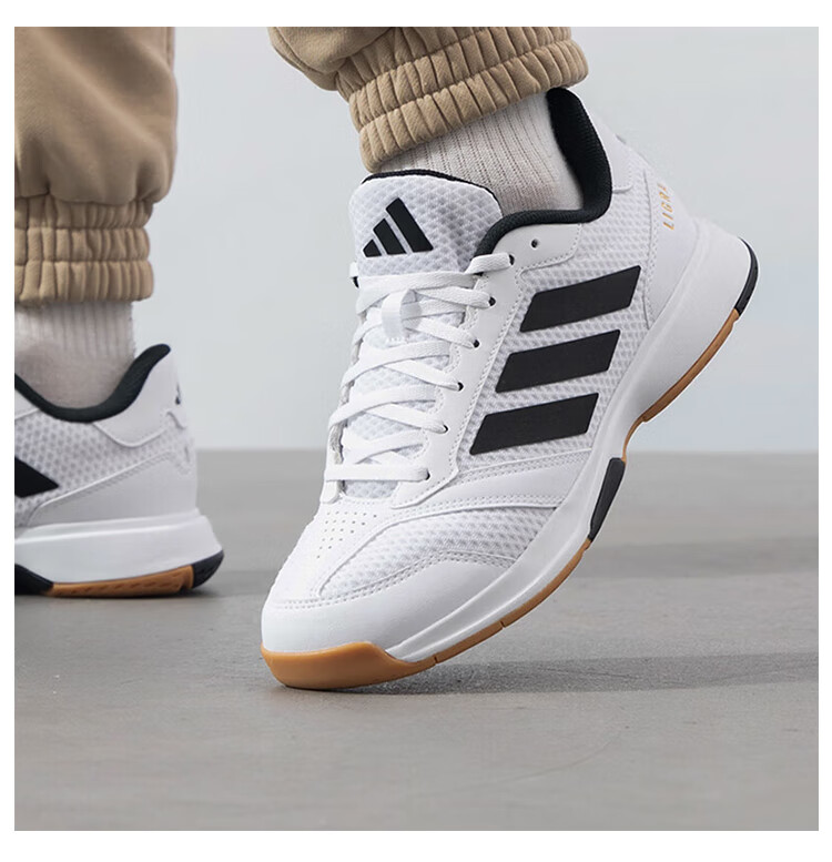 Adidas Badminton Shoes for Men, Professional Indoor Sports Tennis And Volleyball Training Shoes, Black, Size 44 1