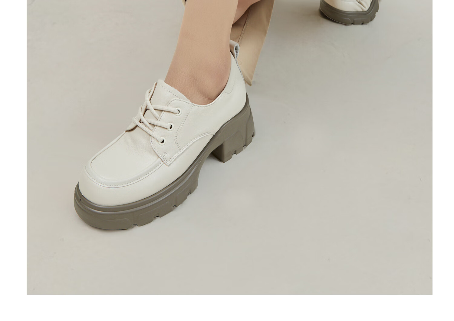 COMELY Thick-Soled Leather Shoes for Women, Spring New Style Cowhide Lace-Up Fashionable Versatile British Deep-Mouth Flats, Black, Size 39 17