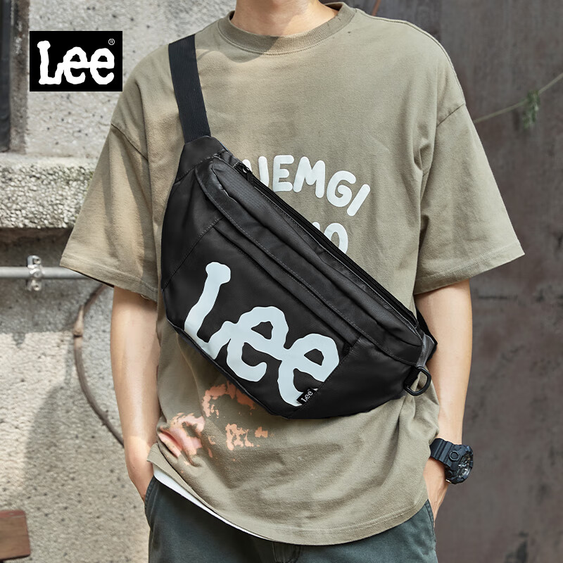 Lee Trendy Crossbody Bag, Casual Sports Shoulder Bag, Large Capacity Chest Pack for Men And Women, Simple Commuter Messenger Dumpling Bag