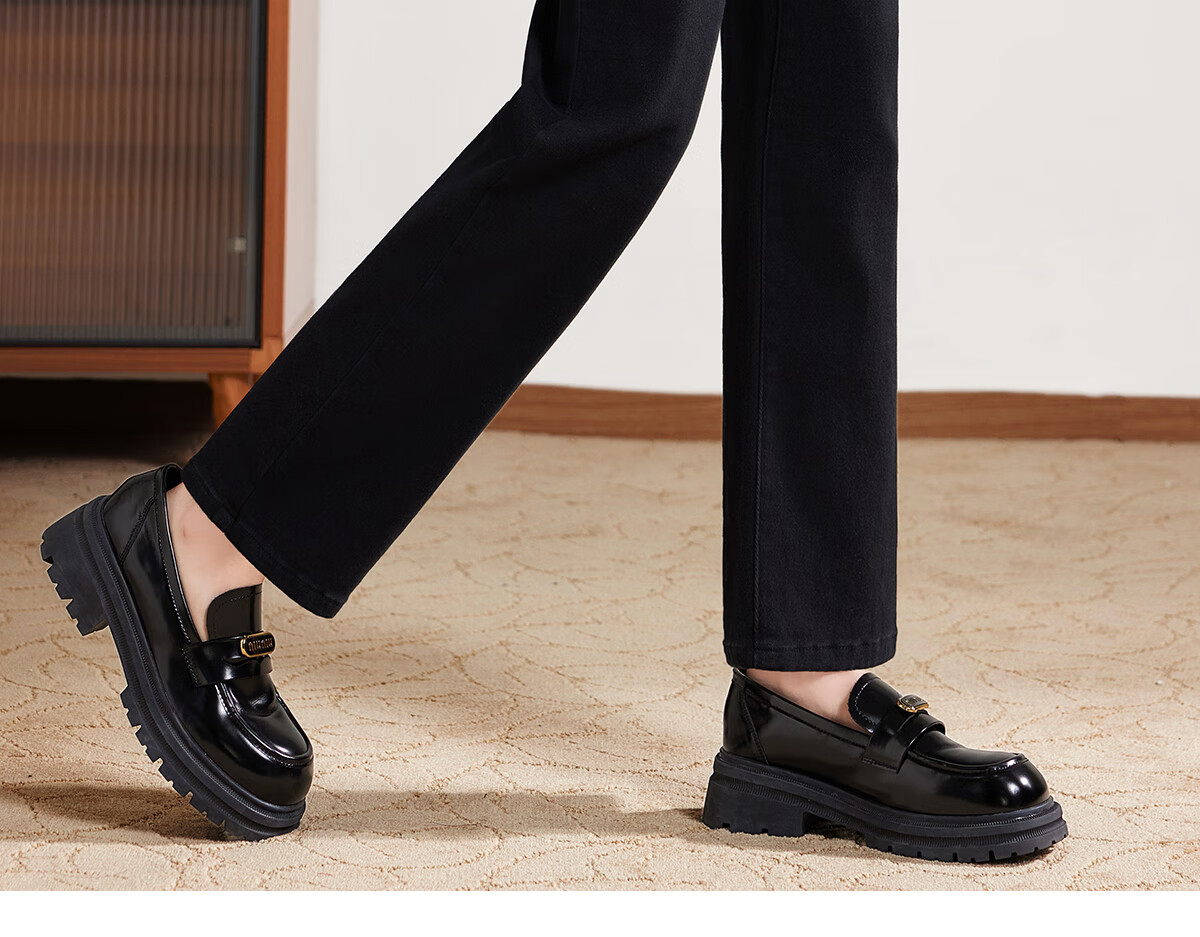 PinCai Women's Jeans, Spring And Autumn Black Straight-Leg Trousers, Slimming And Heightening Effect, Casual Denim Long Pants P143N1009 61