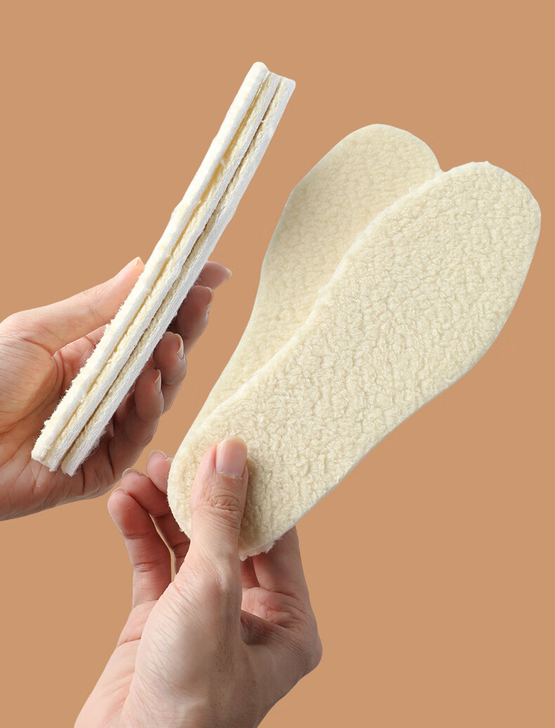 FOOTOPPO Children's Warm Lambswool Insoles, Thickened And Fleece-Lined for Winter, Anti-Cold Plush Wool Shoe Insoles 15
