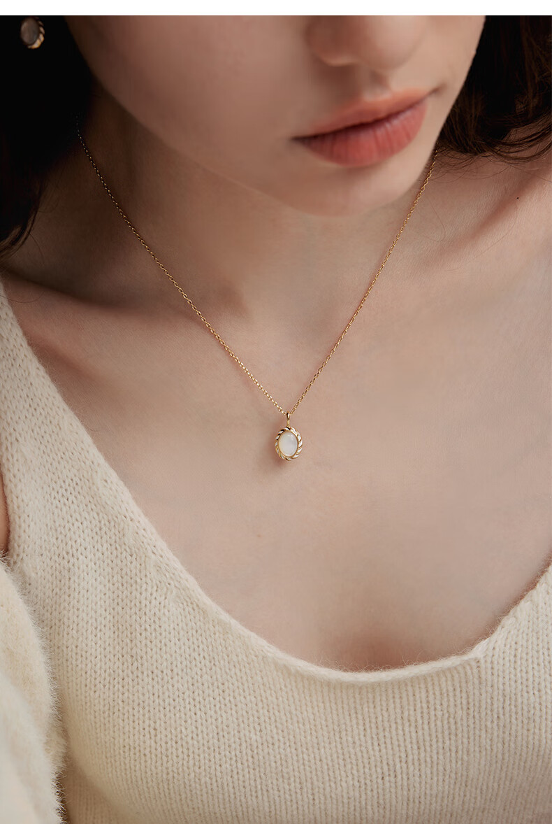 Arsis Pure Authenticity Era French Moonlight Necklace, Vintage French Light Luxury Original Design Fashion Necklace, Gift for Girlfriend 2