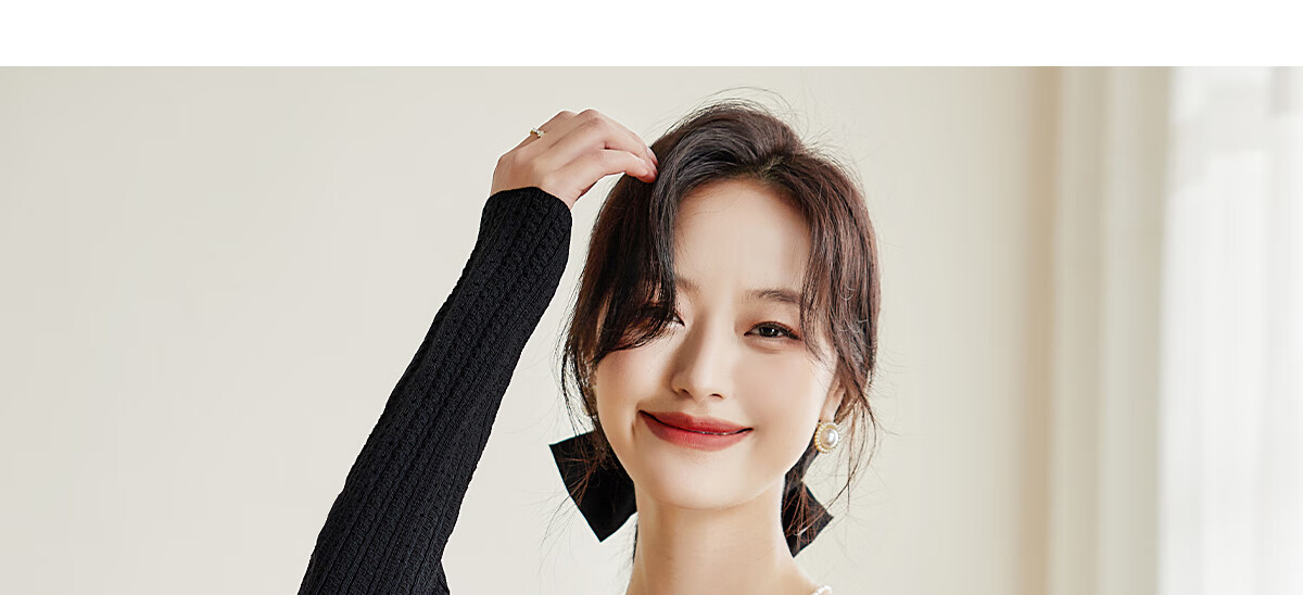 PinCai Women's Knit Sweater, Spring And Autumn Thin Style, Niche V-Neck Split Knit Top, Loose Inner Layer Base Shirt P143Z3008 35