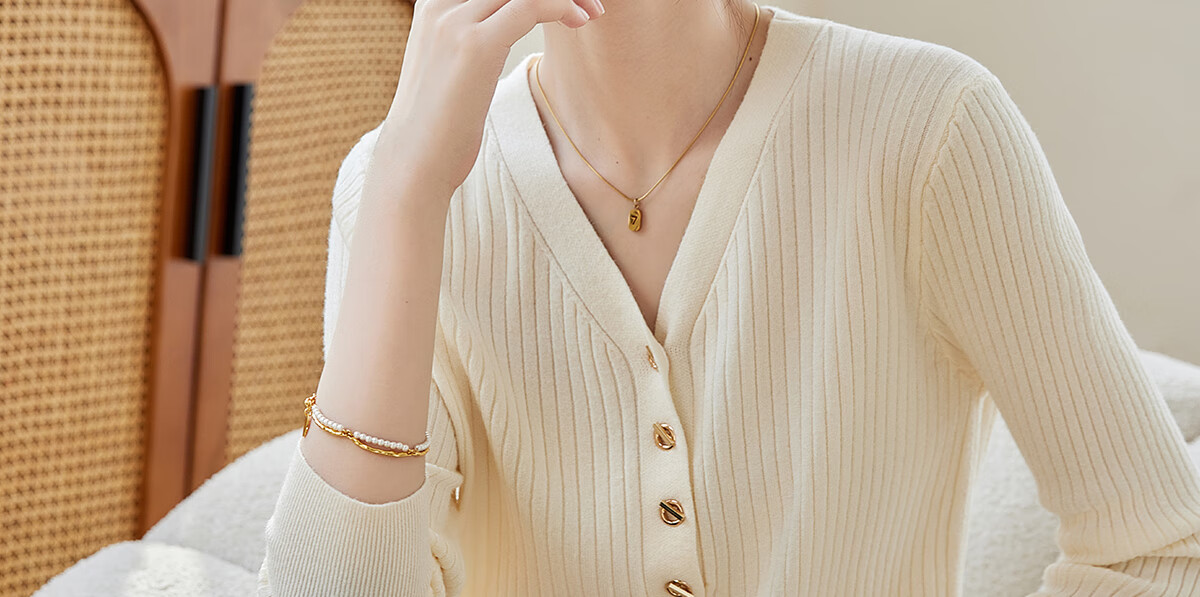 PinCai V-Neck Solid Color Soft Knit Slim Fit Sweater for Women P13QZ3088 27