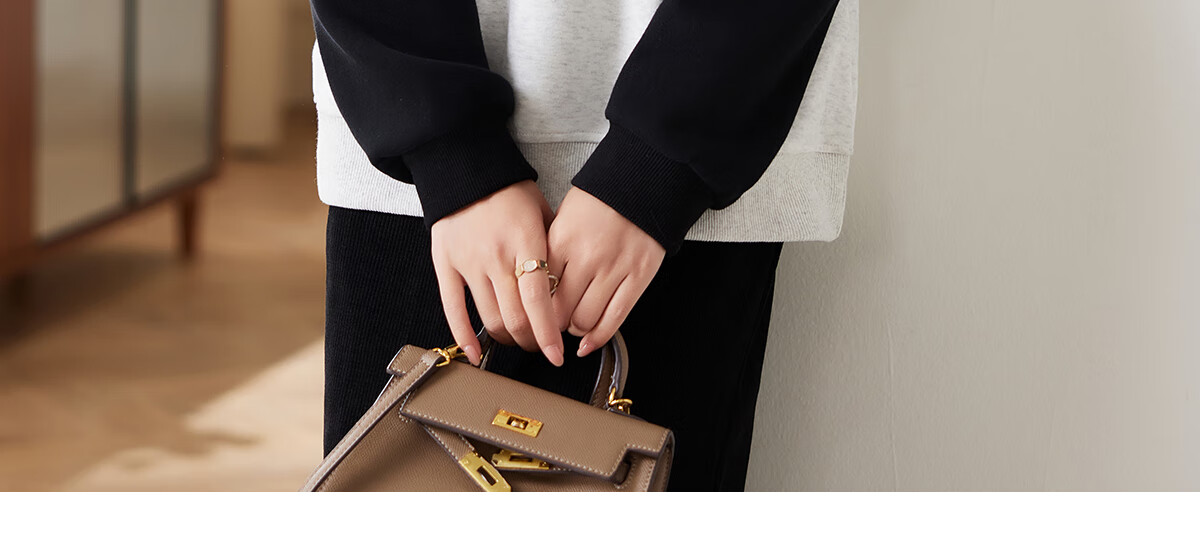 PinCai Relaxed Fit Sweatshirt Elegant Floral Print Crew Neck Colorblock Raglan Sleeve Versatile Jacket P143W1007 24