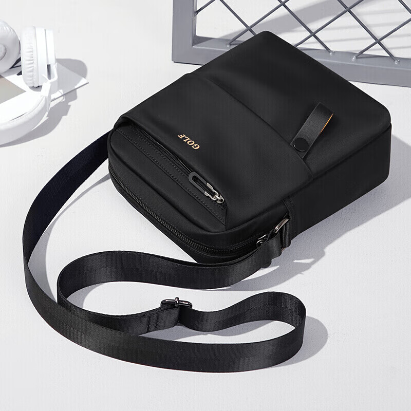 GOLF Shoulder Bag for Men, Casual Crossbody Bag, Phone And IPad Bag, Water-Resistant Commuter Sports Messenger Bag, Gift for Boyfriend