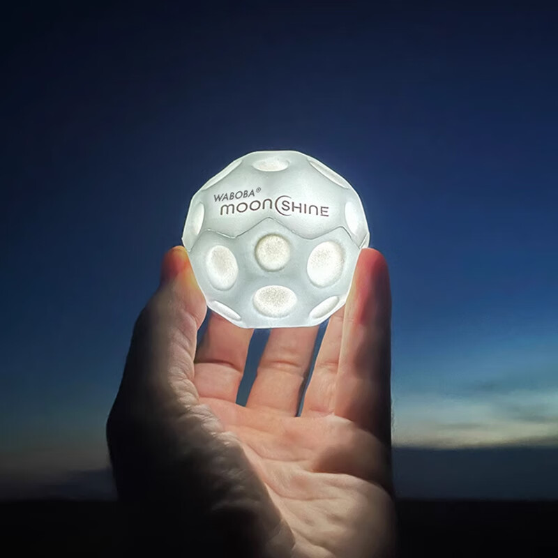 Мяч WABOBA Moon Ball, светящийся, эластичный, для активных игр на улице, 88.9