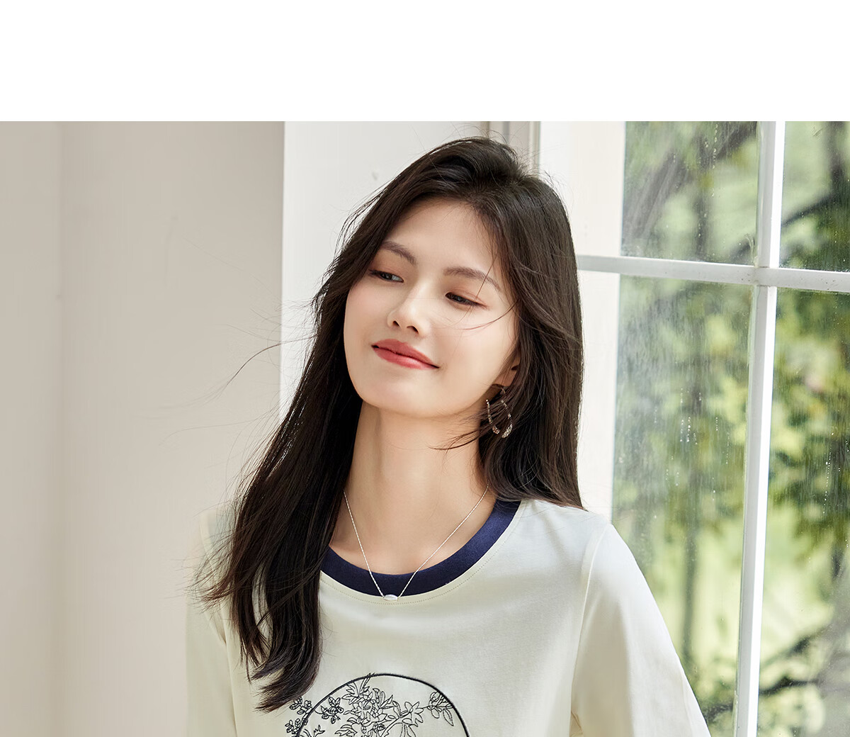 Taxiang Women's Short-Sleeve T-Shirt with Contrasting Color Letter Print, Simple Versatile Base Layer Top T143T1386 20