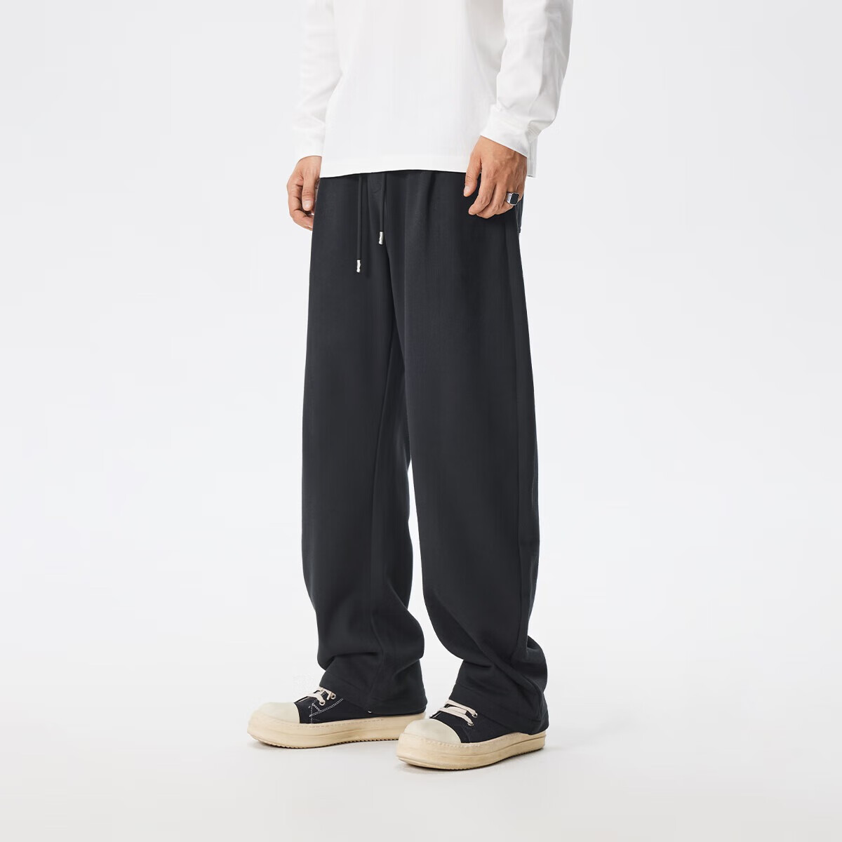 CHINISM Casual Pants, American-Style Curved Knife Pants, Straight-Leg Trendy Fashion Sweatpants, Sports Pants, Loose-Fitting Trousers, Slimming Effect, Draping Long Pants