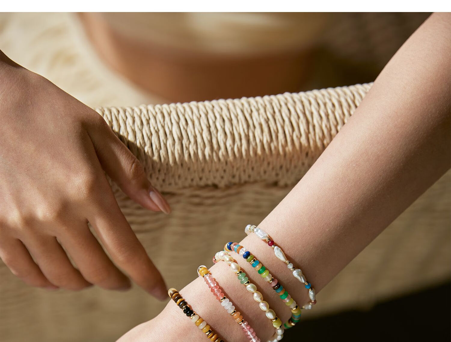 Arsis Secret Garden Rainbow Guardian Beaded Bracelet, Fashionable And Simple, Birthday Gift for Girlfriend 21