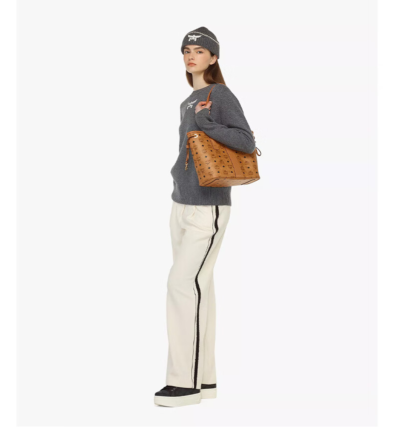 MCM New Arrival Exquisite Commuter LIZ Small Reversible Double Tote Bag Cognac Color Qixi Festival Gift 9